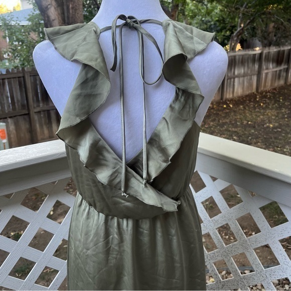 Show Me Your Mumu Samantha Ruffle Wrap Dress Moss Green Sz Medium No Belt Read - Picture 8 of 13
